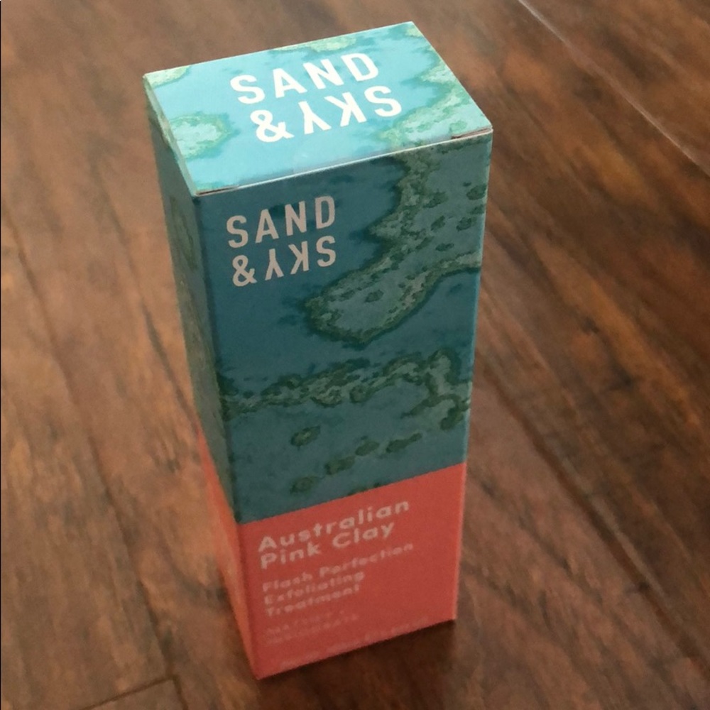 Sealed Sand and Sky Exfoliating Treatment